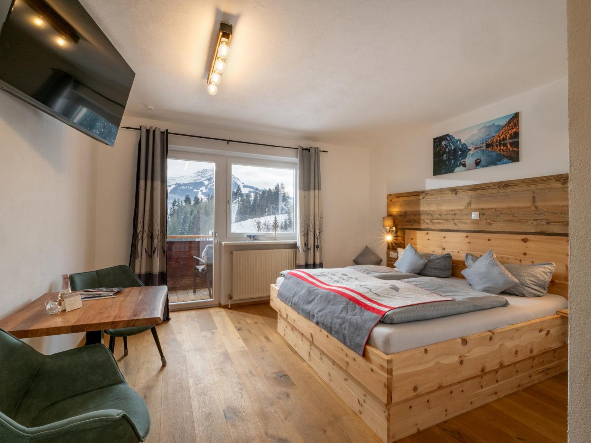 Berghof Haselsberger Hotel Sankt Johann in Tirol Exterior photo